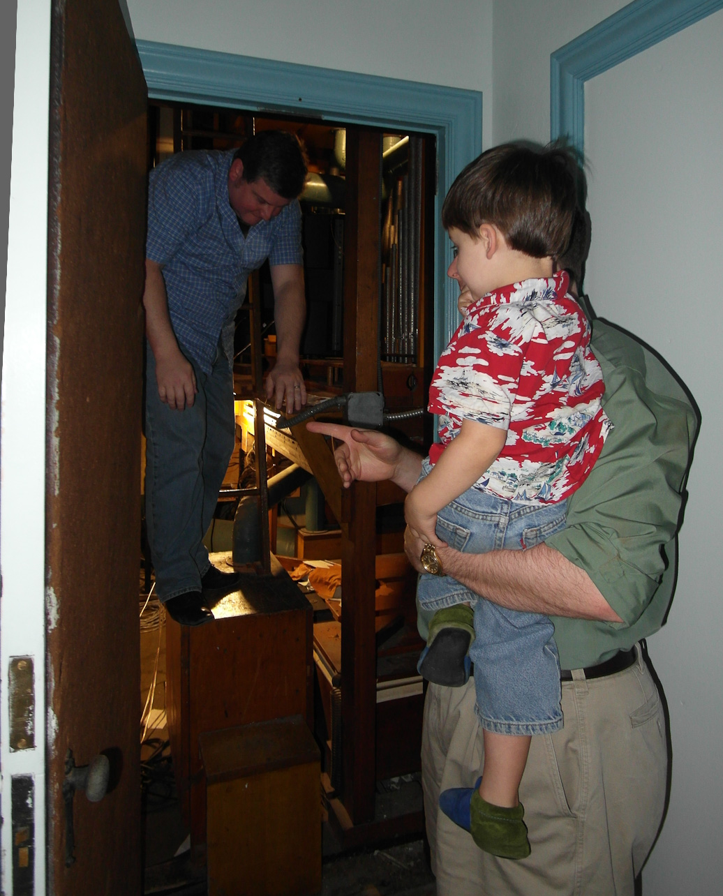 October 03, 2011 - Exploring the organ's pipe-chanbers.