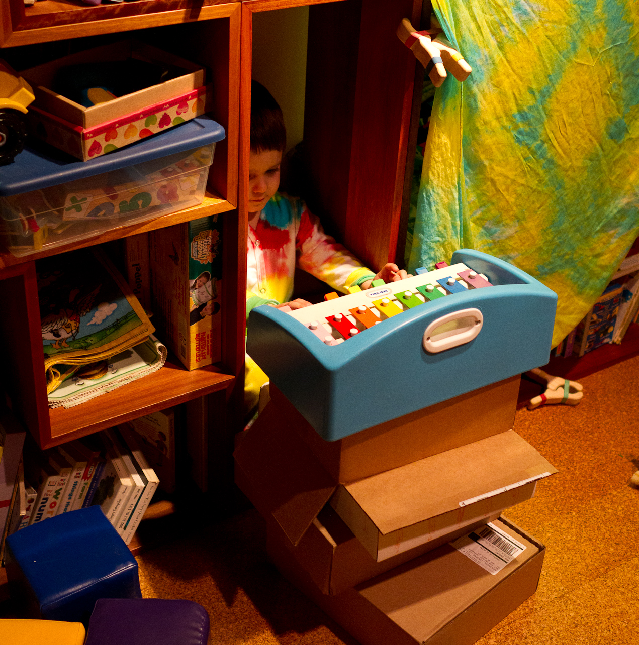 December 17, 2011 - Peter made himself an entire organ console